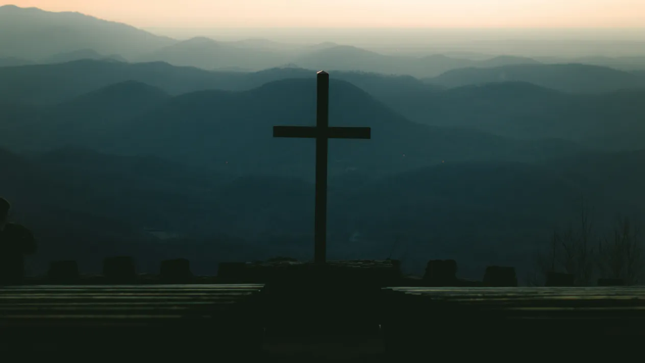 roman-denisenko-FRwVmwtfkUA-unsplash roman-denisenko-FRwVmwtfkUA-unsplash